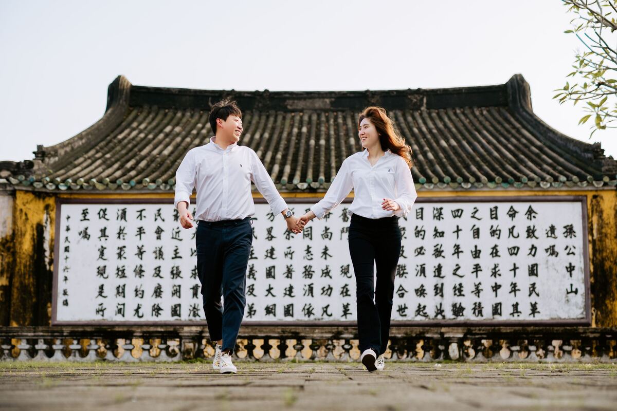 Couple walking together, building their shared life goals